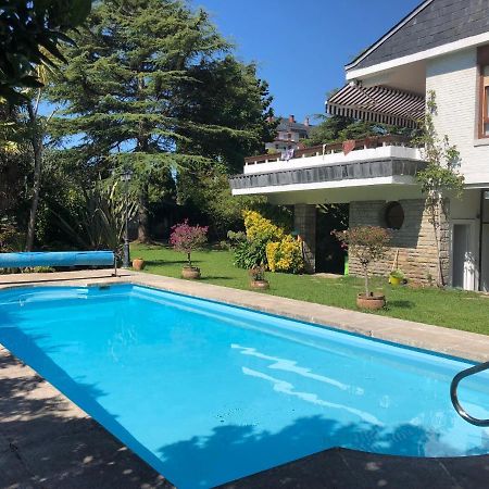 Chalet Al Lado De La Playa Con Piscina Privada, Jardin Y Barbacoa, Fronton, 6 Habitaciones Ларедо Екстериор снимка