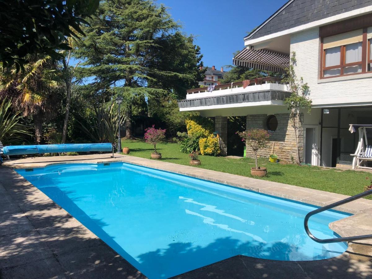 Chalet Al Lado De La Playa Con Piscina Privada, Jardin Y Barbacoa, Fronton, 6 Habitaciones Ларедо Екстериор снимка