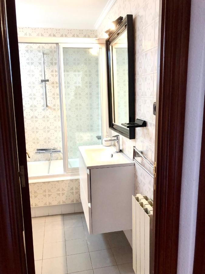Chalet Al Lado De La Playa Con Piscina Privada, Jardin Y Barbacoa, Fronton, 6 Habitaciones Ларедо Екстериор снимка