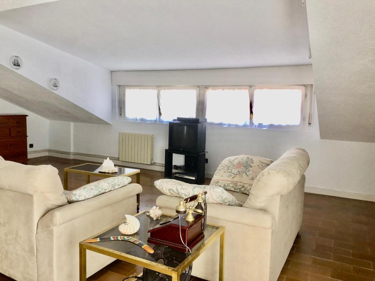 Chalet Al Lado De La Playa Con Piscina Privada, Jardin Y Barbacoa, Fronton, 6 Habitaciones Ларедо Екстериор снимка