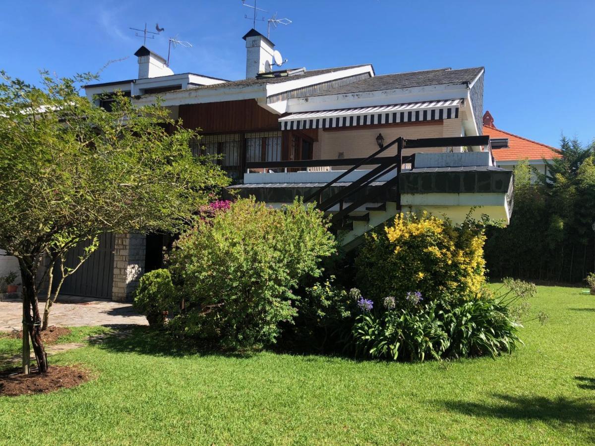 Chalet Al Lado De La Playa Con Piscina Privada, Jardin Y Barbacoa, Fronton, 6 Habitaciones Ларедо Екстериор снимка