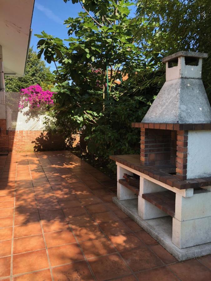 Chalet Al Lado De La Playa Con Piscina Privada, Jardin Y Barbacoa, Fronton, 6 Habitaciones Ларедо Екстериор снимка